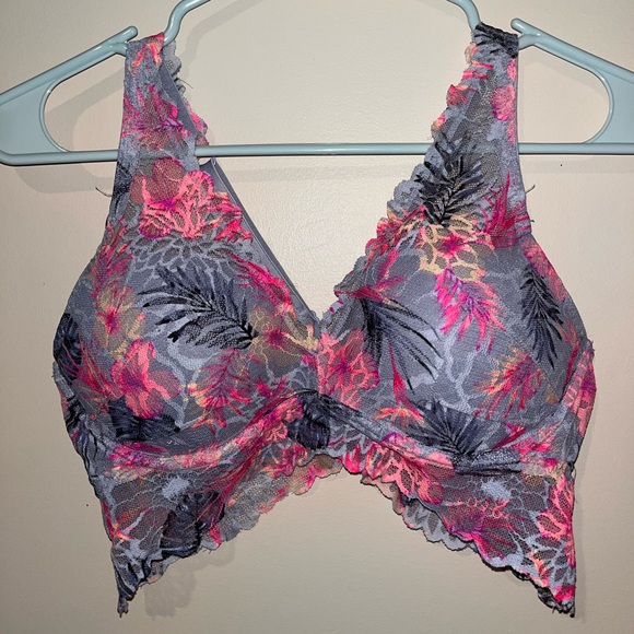 VS PINK push up bralette - Picture 2 of 4